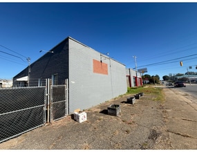 1510 2nd Ave, Opelika, AL à louer Photo intérieure– Image 1 sur 4