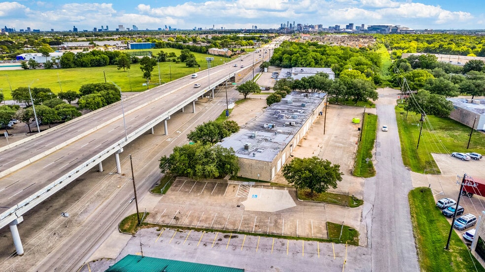 3620 Willowbend Blvd, Houston, TX à louer - Photo de l’immeuble – Image 1 sur 7