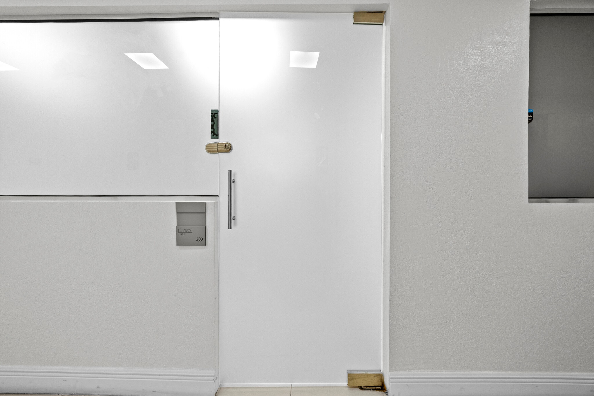 1940 Harrison St, Hollywood, FL à louer Photo intérieure– Image 1 sur 10