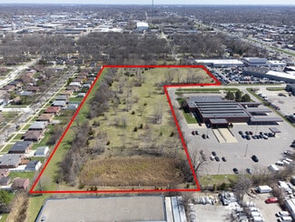 Plus de détails pour 14200 W 8 Mile Rd, Oak Park, MI - Terrain à vendre