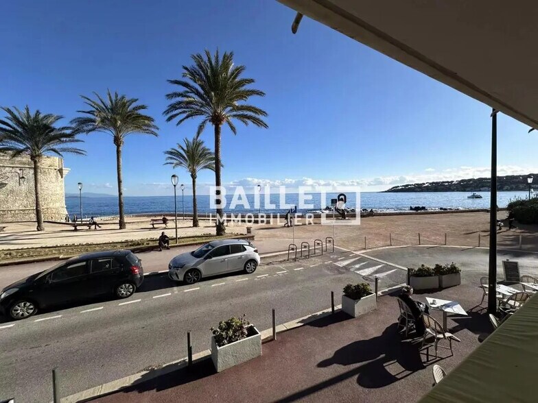Bureau dans Antibes à louer - Photo de l’immeuble – Image 3 sur 9