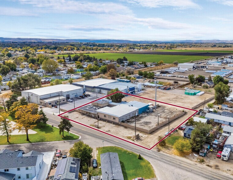 724 Paynter Ave, Caldwell, ID à louer - Photo principale – Image 1 sur 8