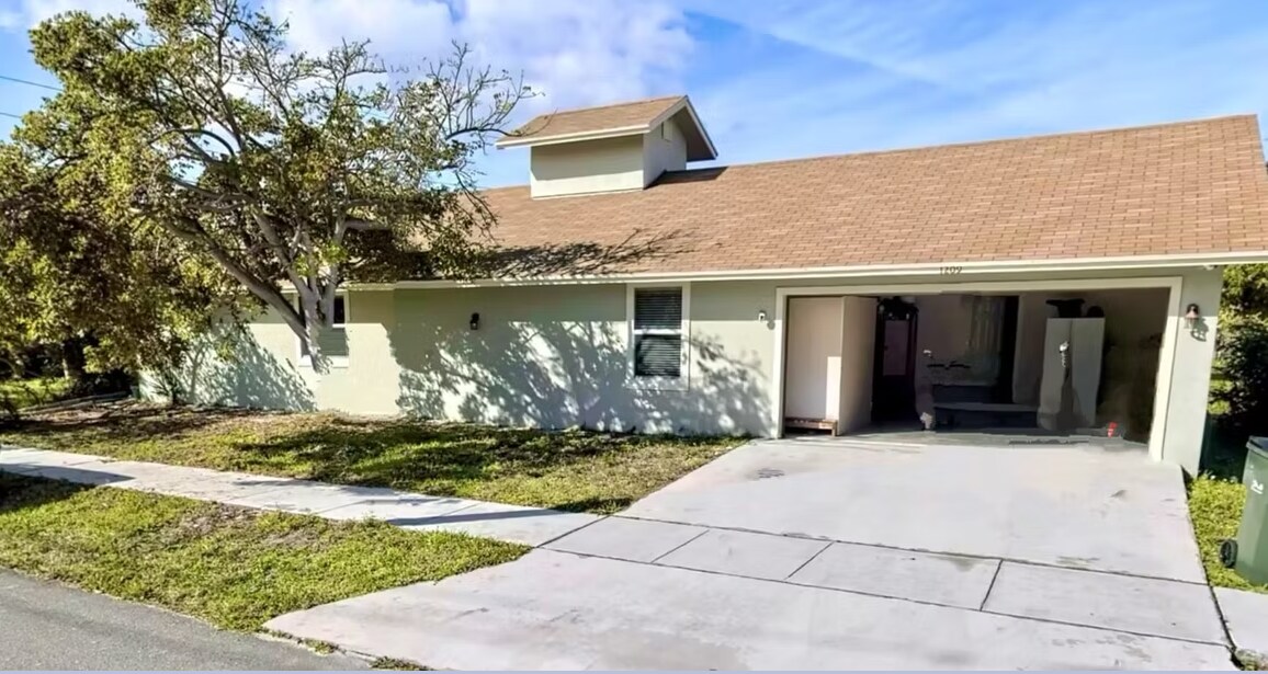 1209 S Dixie Hwy, Delray Beach, FL à vendre Photo principale– Image 1 sur 2