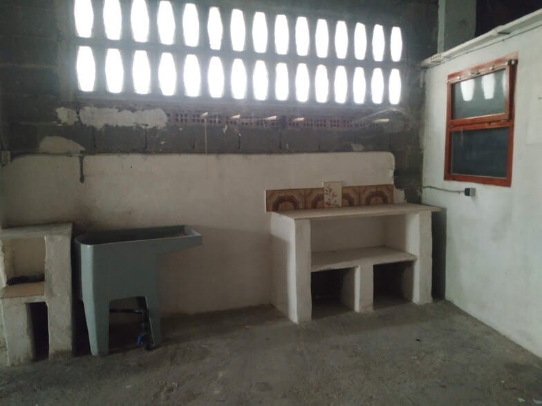 View Photo