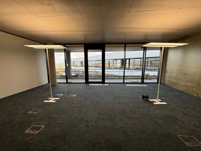 Bureau dans Reims à louer - Photo de l’immeuble – Image 3 sur 3