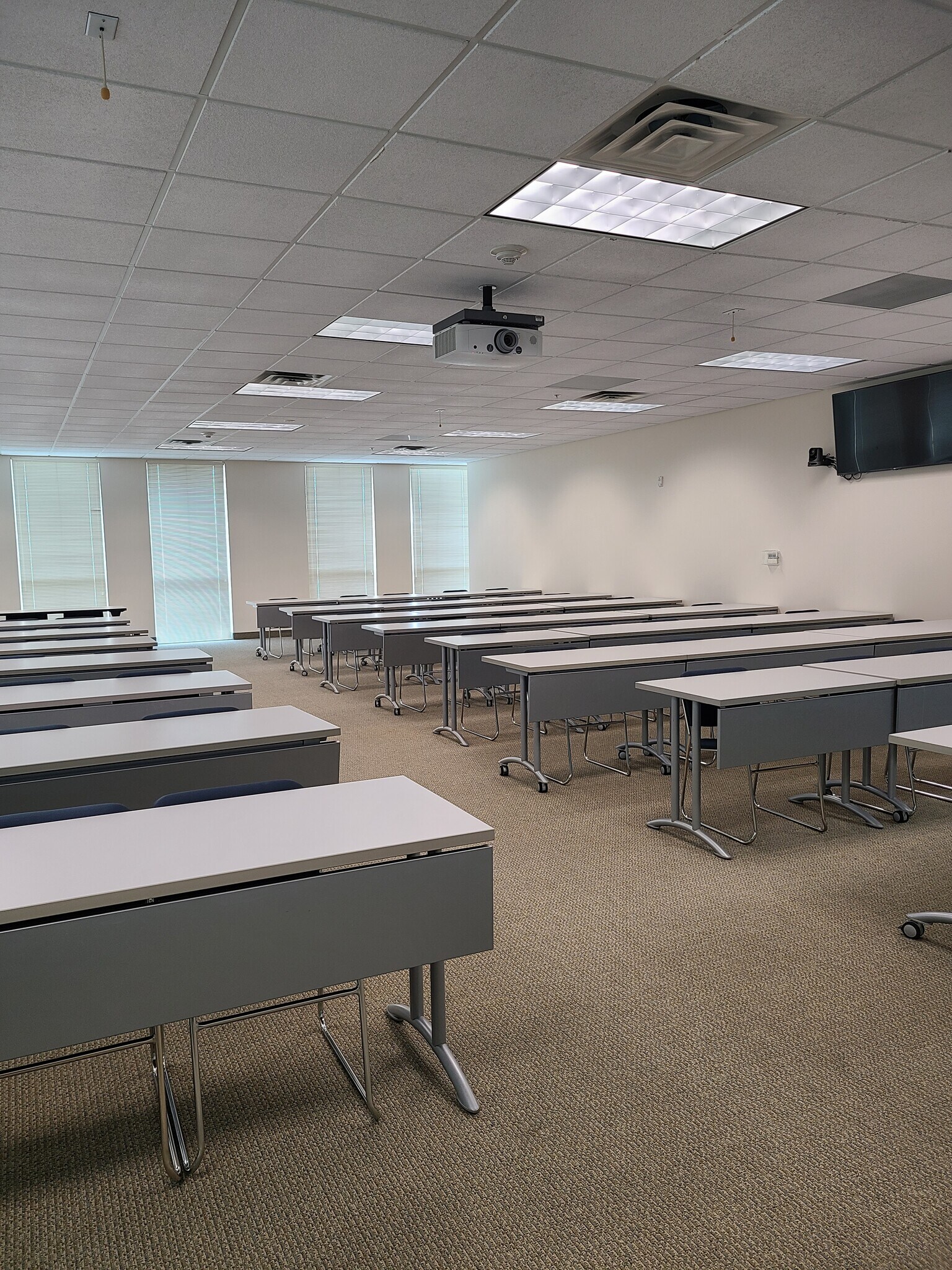 8501 SW 124th Ave, Miami, FL à louer Photo principale– Image 1 sur 4