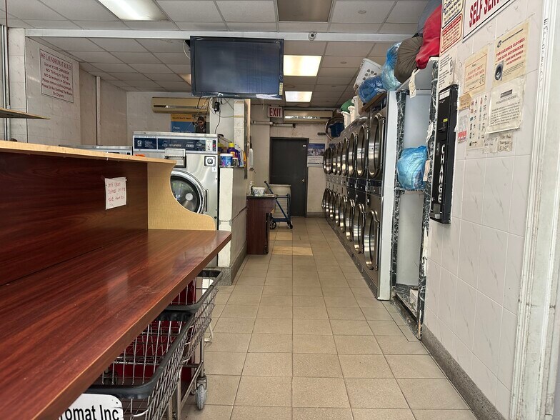 963-965 Amsterdam Ave, New York, NY à louer - Photo de l’immeuble – Image 3 sur 4