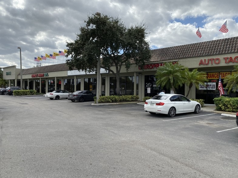 4343 S State Road 7, Davie, FL à louer - Photo de l’immeuble – Image 2 sur 10