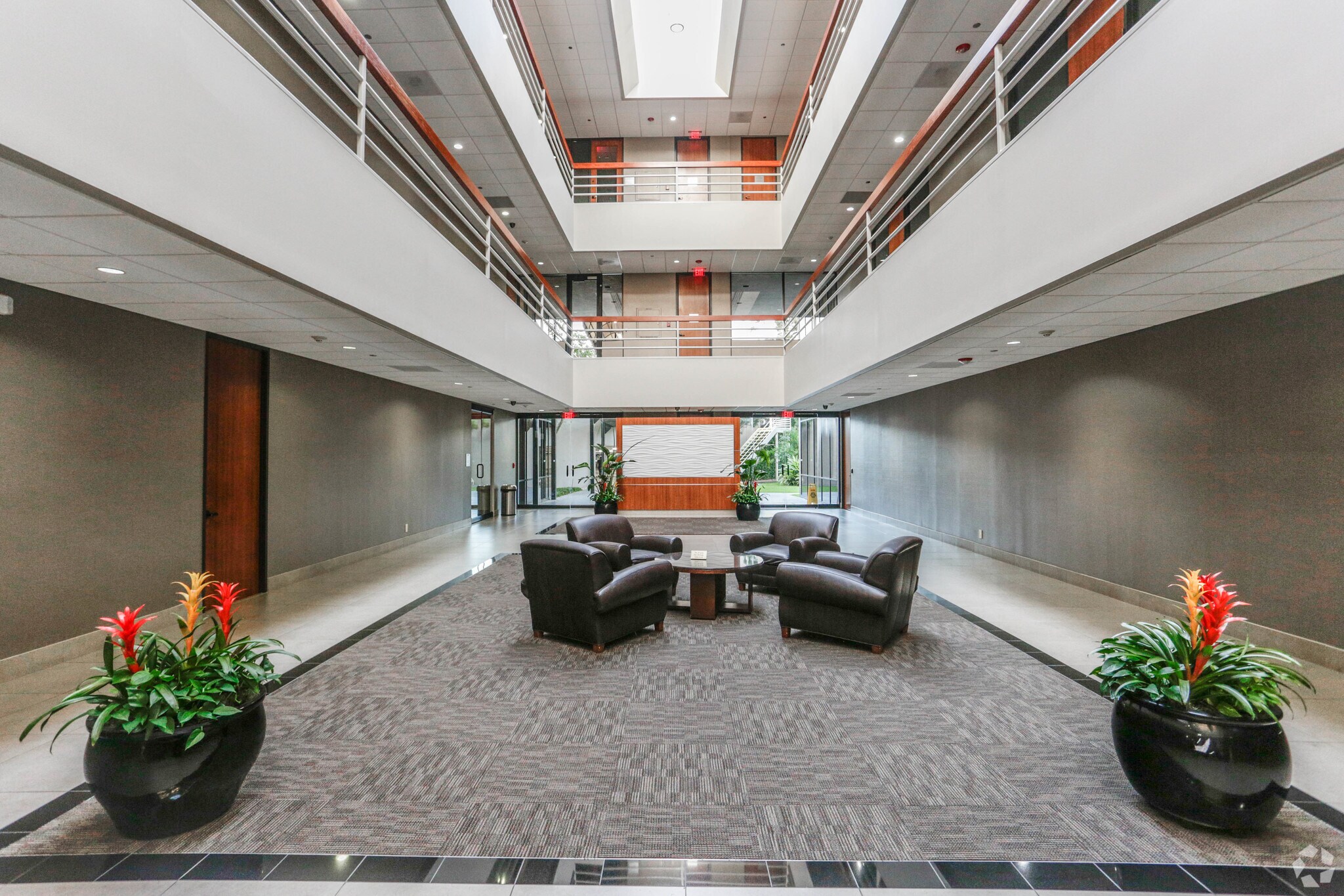 2500 Fondren Rd, Houston, TX à louer Photo principale– Image 1 sur 23