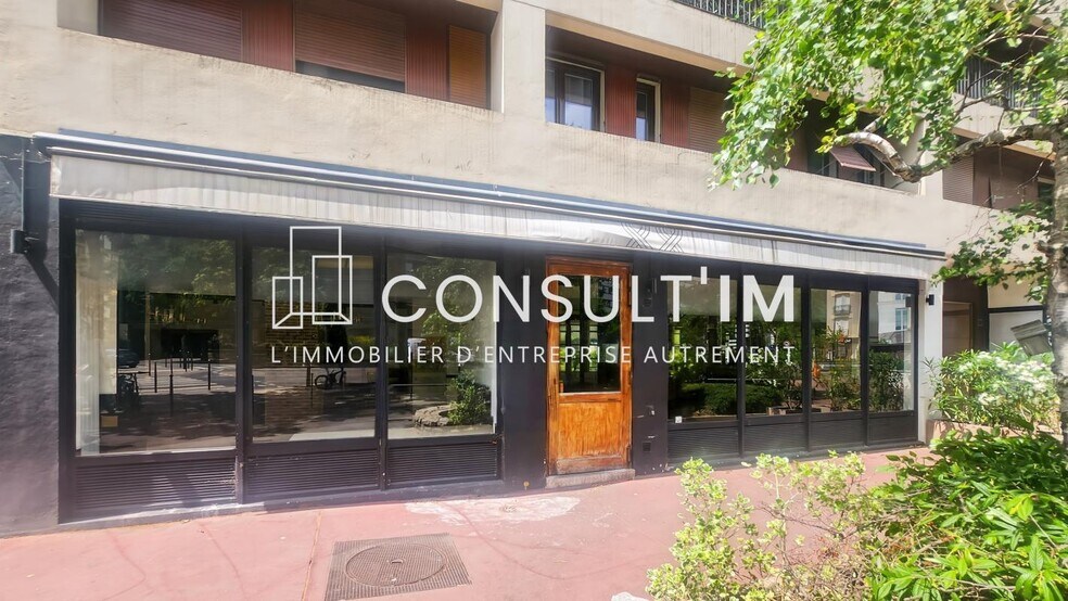 Local commercial dans Boulogne Billancourt à louer - Photo de l’immeuble – Image 2 sur 7