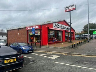 Plus de détails pour 209 Bury New Rd, Manchester - Local commercial à louer