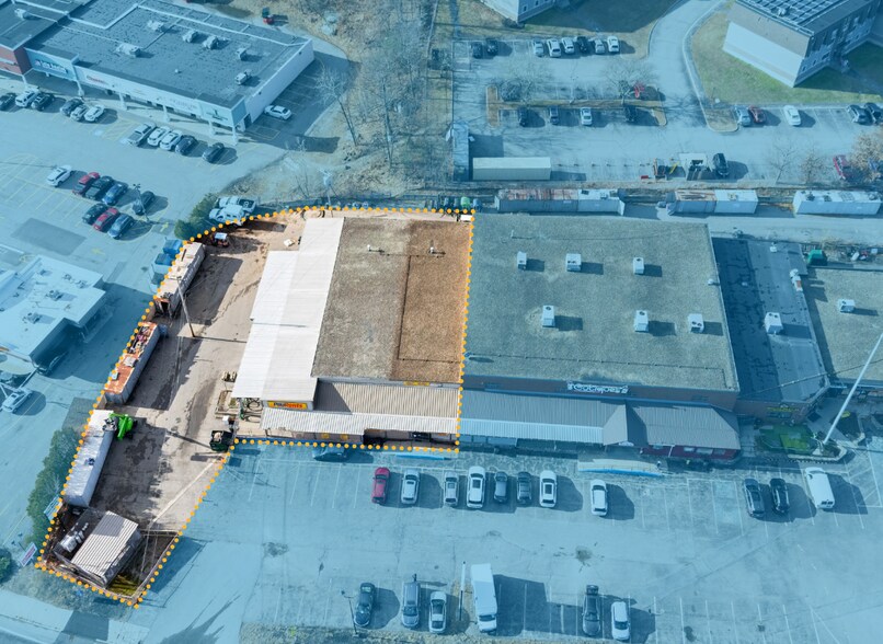 999 Central St, Leominster, MA à louer - Photo de l’immeuble – Image 3 sur 5