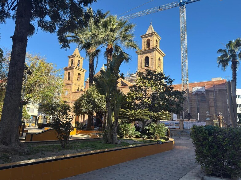 Constitucion de, 7, Torrevieja, Alicante à vendre - Photo de l’immeuble – Image 2 sur 24