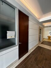 5920 W William Cannon Dr, Austin, TX à louer Photo intérieure– Image 2 sur 21