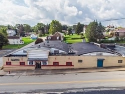 Plus de détails pour 200 Baughman Ave, Jeannette, PA - Local commercial à vendre
