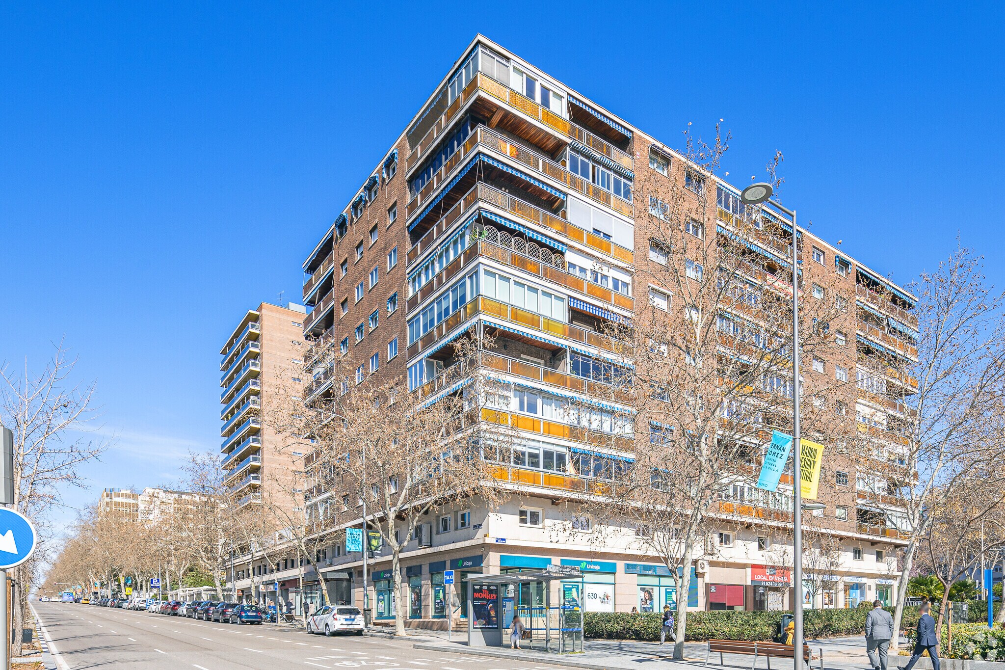 Immeuble residentiel dans Madrid, Madrid à vendre Photo principale– Image 1 sur 2