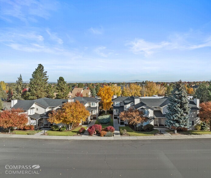 2422-2444 NE Conners Ave Bnd, Bend, OR à vendre - Photo de l’immeuble – Image 2 sur 15