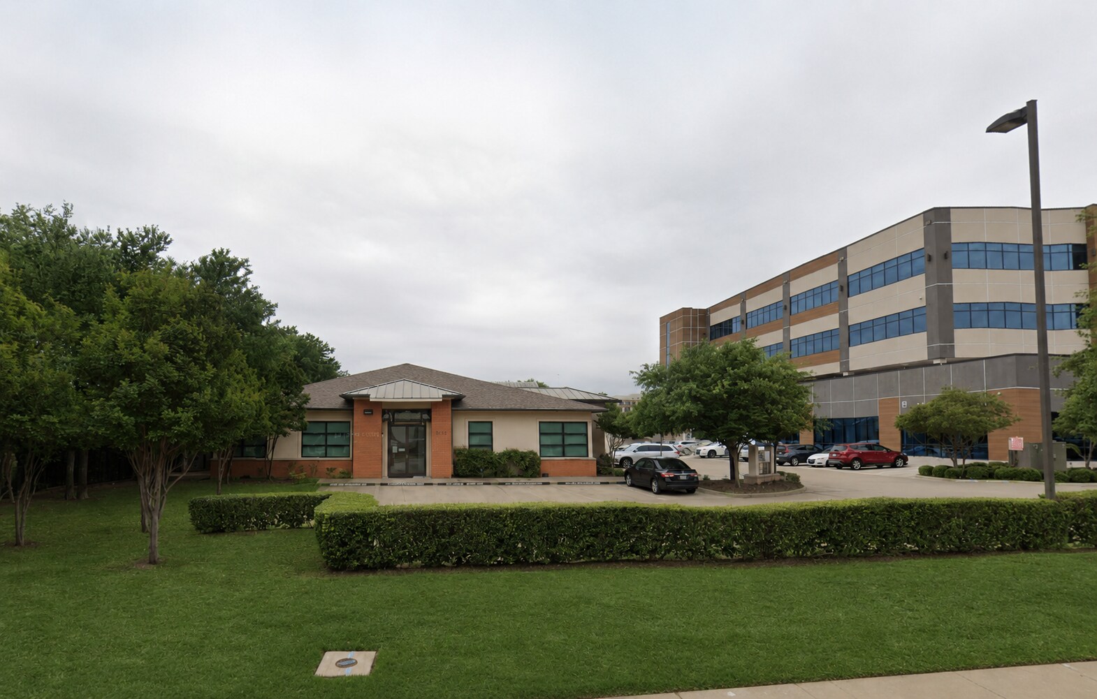 4700 Dexter Dr, Plano, TX à louer Photo de l’immeuble– Image 1 sur 17