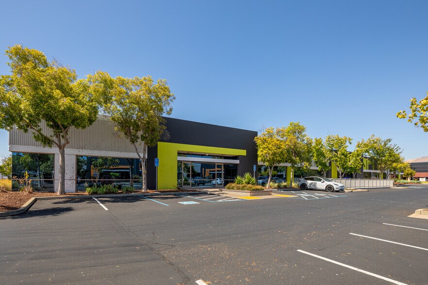 47703-47737 Fremont Blvd, Fremont, CA à louer - Photo de l’immeuble – Image 2 sur 6