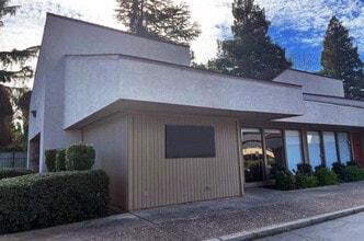 2522 Grand Canal Blvd, Stockton, CA à louer Photo de l’immeuble– Image 1 sur 5
