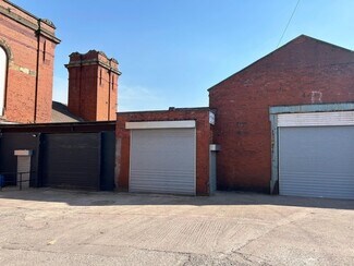 Plus de détails pour Broadstone Hall Rd S, Stockport - Industriel/Logistique à louer