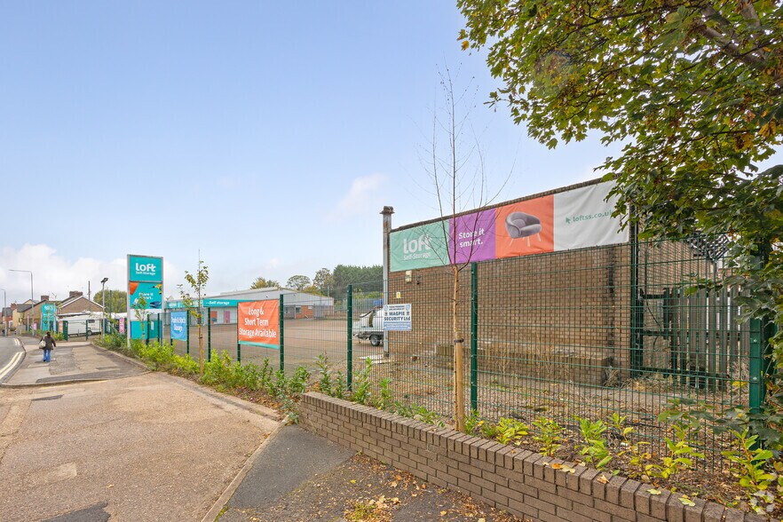 Portland Rd, Hucknall à vendre - Photo de l’immeuble – Image 2 sur 5