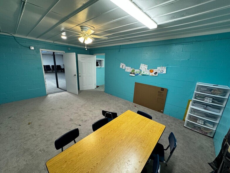 1321 E Berry St, Fort Worth, TX à louer - Photo intérieure – Image 2 sur 44
