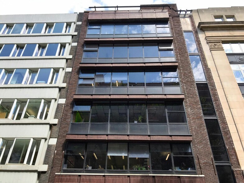 14-15 Hatton Garden, Londres à louer - Photo de l’immeuble – Image 2 sur 13