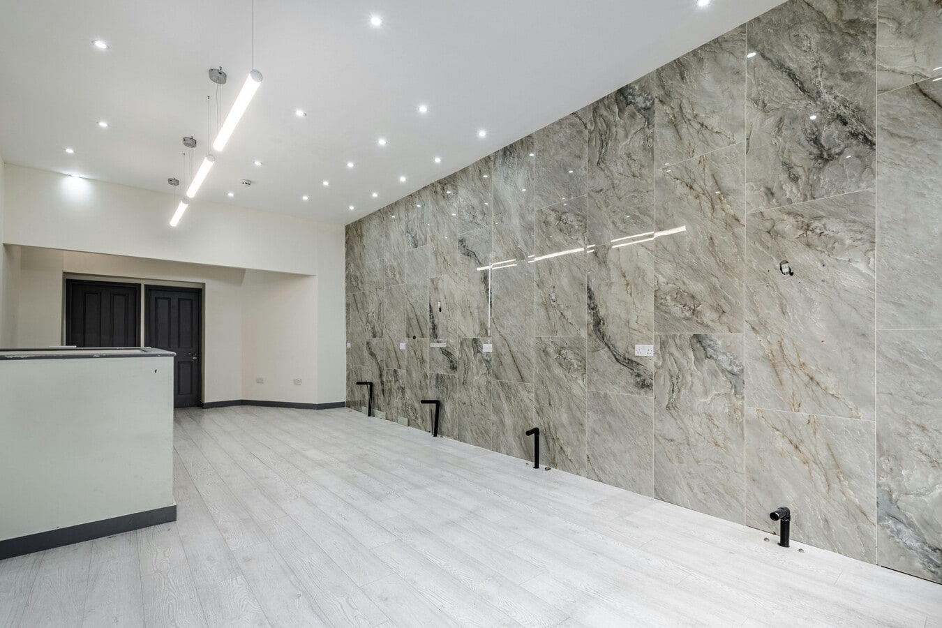 10 Hackney Rd, Londres, LND E2 7NS - Lot 10 -  - Photo intérieure - Image 1 of 10