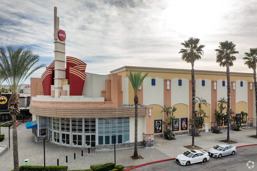 9301 Tampa Ave, Northridge, CA à louer - Photo de l’immeuble – Image 3 sur 40