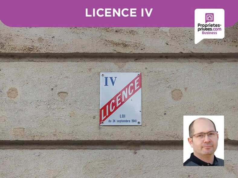 Local d'activités dans Noyant-Villages à vendre - Photo de l’immeuble – Image 3 sur 4