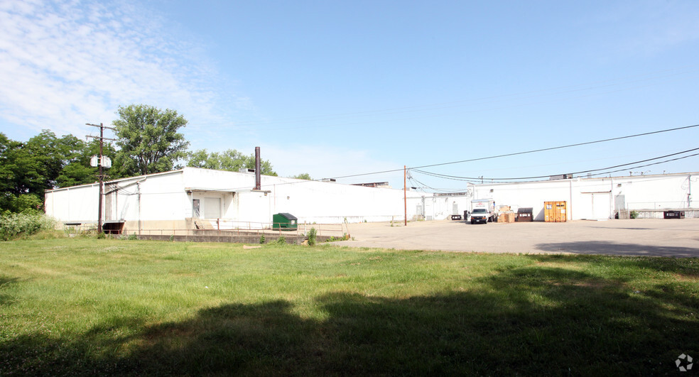 201-213 Lancaster Pike, Circleville, OH à louer - Photo de l’immeuble – Image 2 sur 3