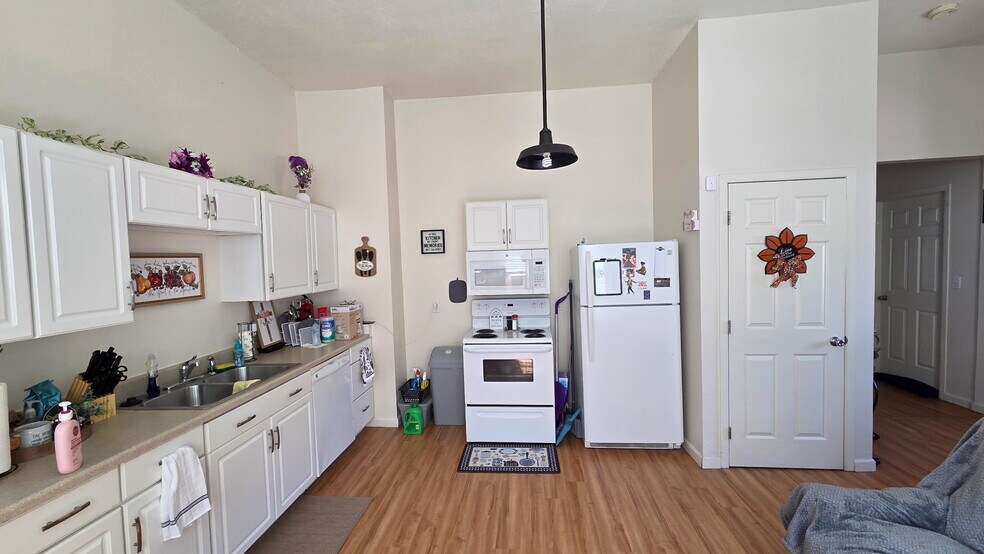 616 W 10th St, Pueblo, CO à vendre - Photo de l’immeuble – Image 3 sur 40