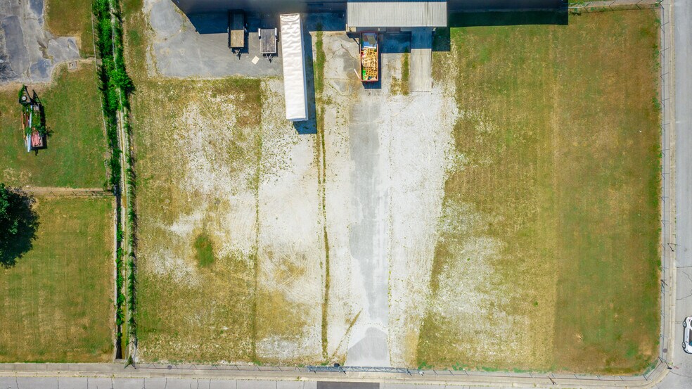 200 N Holly St, Chattanooga, TN à louer - Aérien – Image 1 sur 11