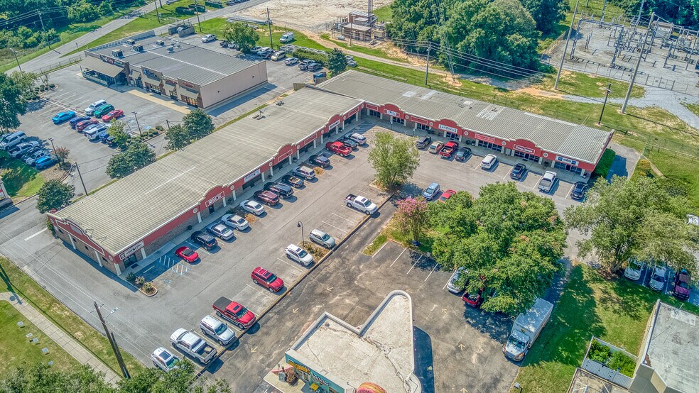 2115 W 9 Mile Rd, Pensacola, FL à louer - Photo de l’immeuble – Image 2 sur 9