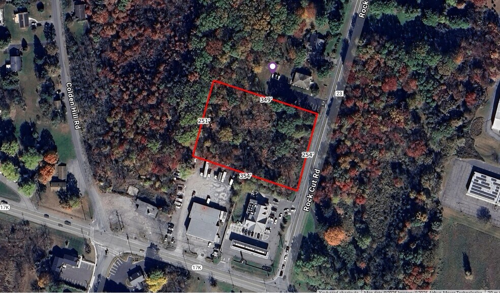 9 Rock Cut Rd, Newburgh, NY à vendre - Photo de l’immeuble – Image 1 sur 4