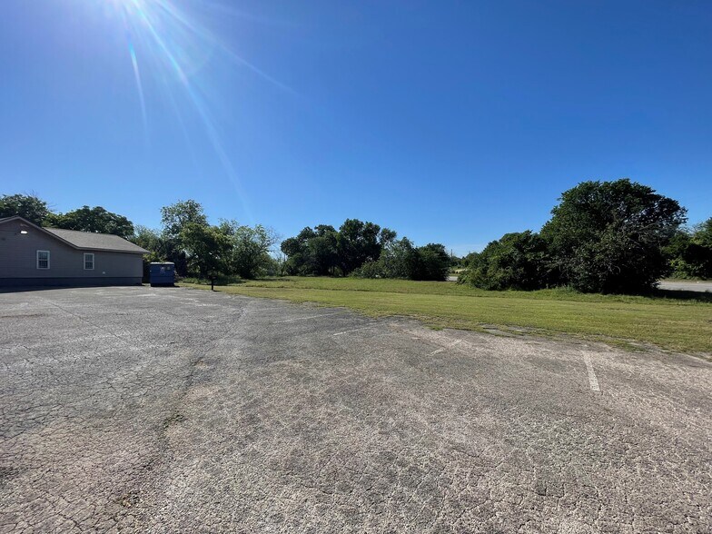 4251 Mitchell Blvd, Fort Worth, TX à vendre - Photo de l’immeuble – Image 1 sur 4