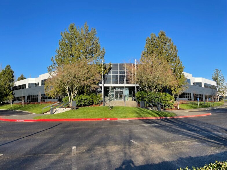 9700-9746 SW Nimbus Ave, Beaverton, OR à louer - Photo de l’immeuble – Image 2 sur 43