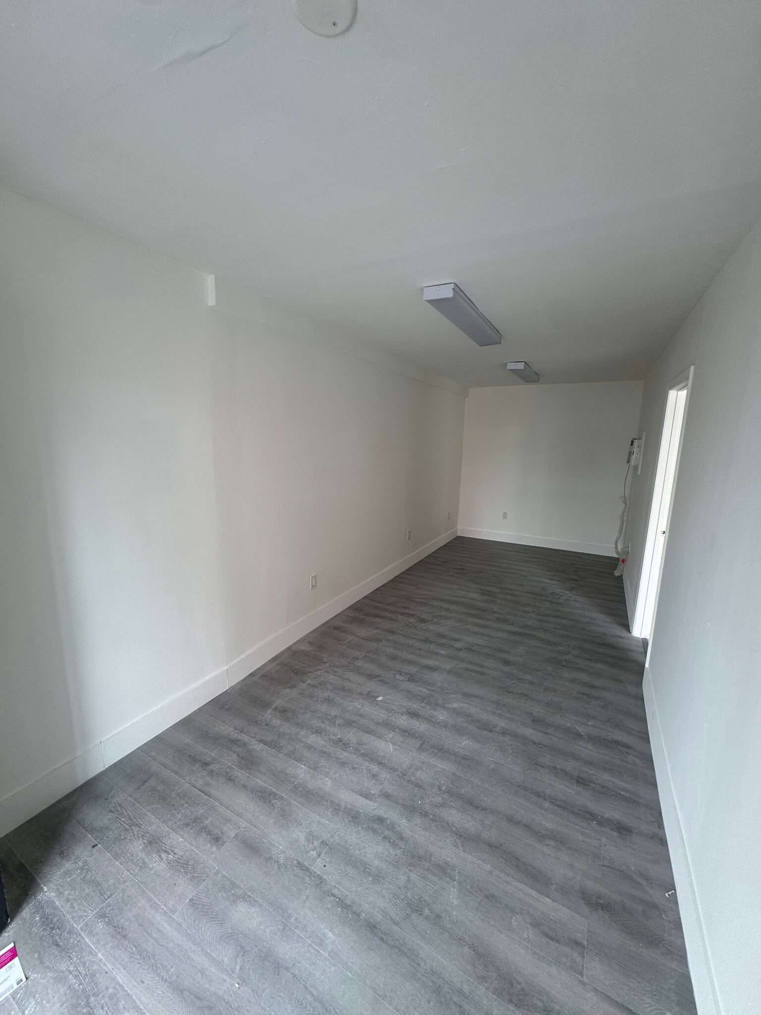 7403 NW 7th St, Miami, FL à louer Photo intérieure– Image 1 sur 4