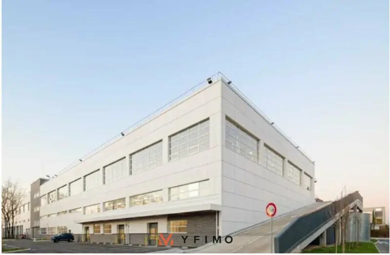 Industriel/Logistique dans Gennevilliers à louer - Photo de l’immeuble – Image 3 sur 8