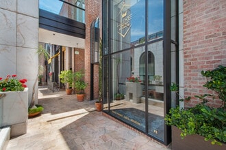 413-445 N Rodeo Dr, Beverly Hills, CA à louer Photo intérieure– Image 2 sur 4