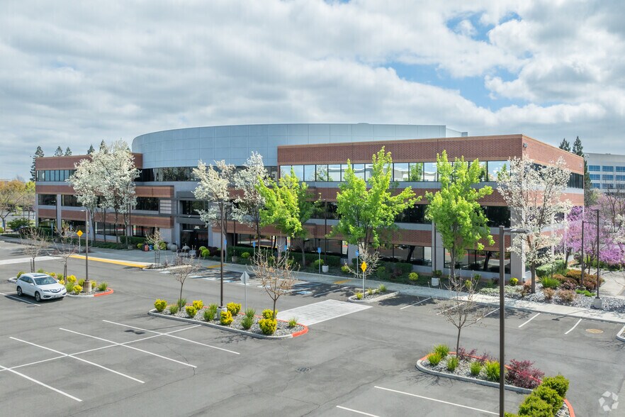 3249 Quality Dr, Rancho Cordova, CA à louer - Photo de l’immeuble – Image 2 sur 15