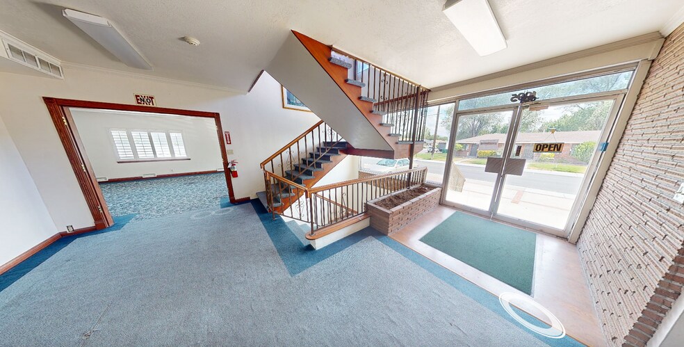 1093-1095 E Taylor St portefeuille de 2 biens à vendre sur LoopNet.fr - Photo de l’immeuble – Image 2 sur 13