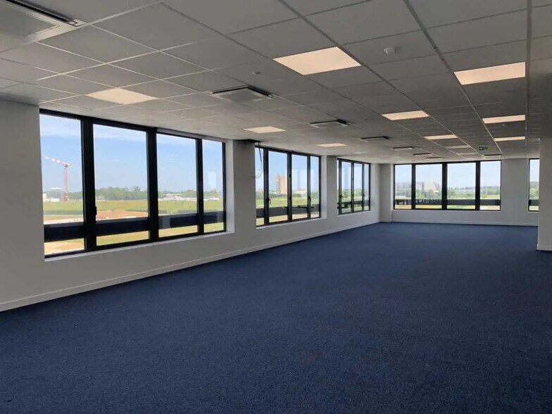 Bureau dans Chessy à vendre - Photo intérieure – Image 3 sur 5