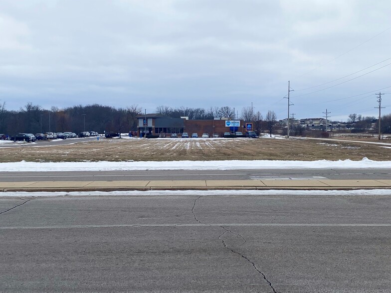 Pcl3 Lynch Way Outlot 1, Burlington, WI à vendre - Photo de l’immeuble – Image 2 sur 4
