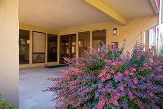 2312 N Cole Rd, Boise, ID à louer Photo intérieure– Image 2 sur 8