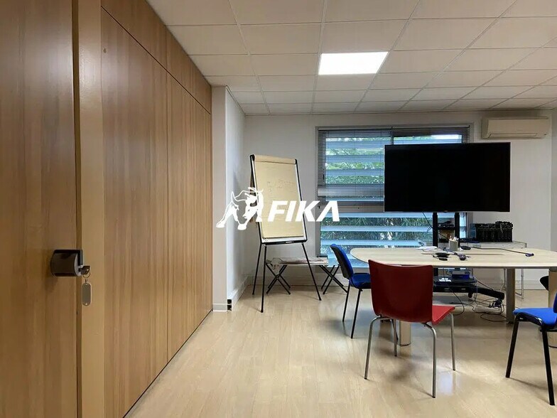 Bureau dans Labège à louer - Photo de l’immeuble – Image 3 sur 11