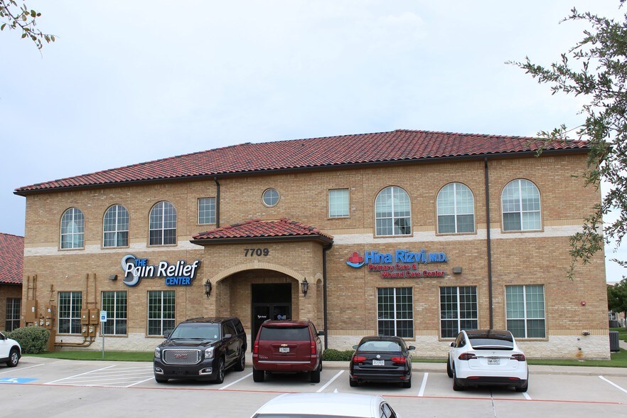 7709 San Jacinto Pl, Plano, TX à vendre - Photo de l’immeuble – Image 1 sur 7