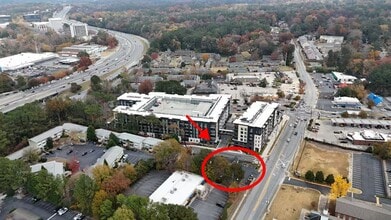 3040 Briarcliff Rd, Atlanta, GA à louer Photo intérieure– Image 2 sur 24