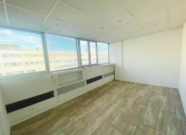 Bureau dans Nice à louer - Photo intérieure – Image 1 sur 2